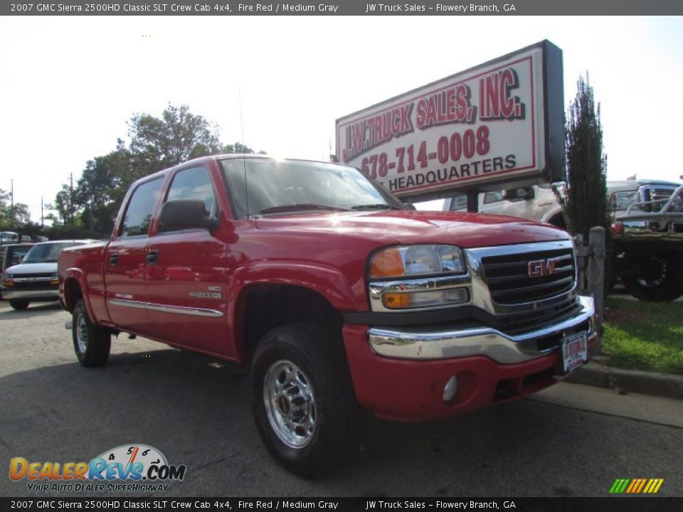 2007 GMC Sierra 2500HD Classic SLT Crew Cab 4x4 Fire Red / Medium Gray Photo #10