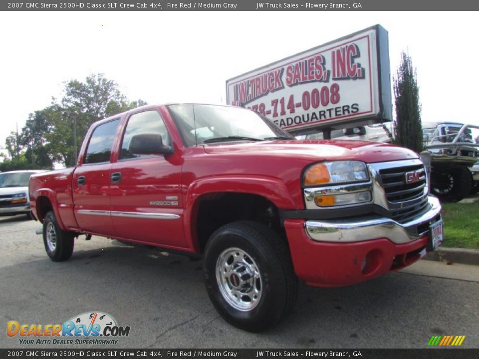 2007 GMC Sierra 2500HD Classic SLT Crew Cab 4x4 Fire Red / Medium Gray Photo #12