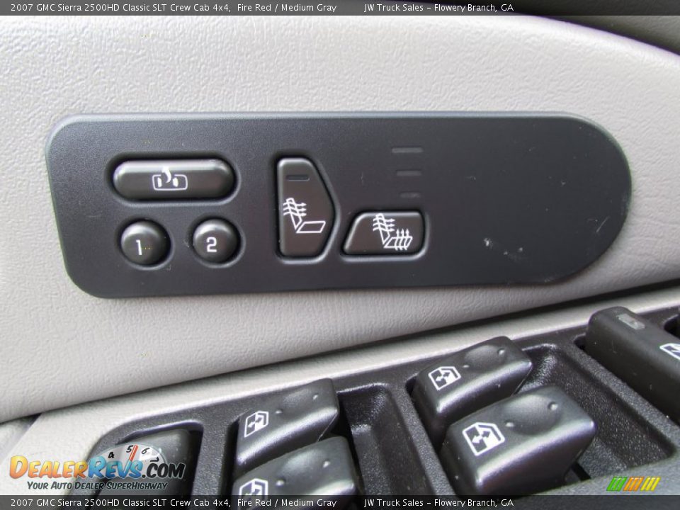 2007 GMC Sierra 2500HD Classic SLT Crew Cab 4x4 Fire Red / Medium Gray Photo #19