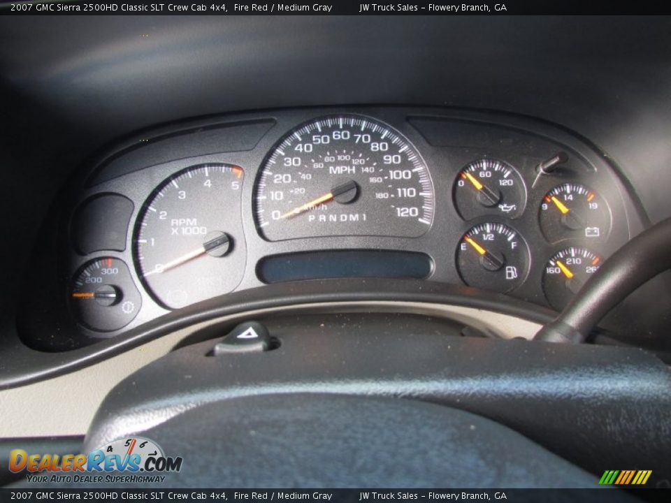 2007 GMC Sierra 2500HD Classic SLT Crew Cab 4x4 Fire Red / Medium Gray Photo #32