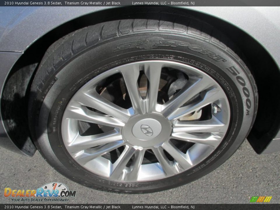 2010 Hyundai Genesis 3.8 Sedan Titanium Gray Metallic / Jet Black Photo #4