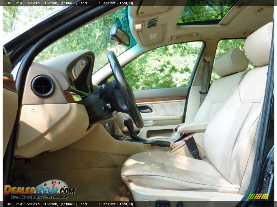 2002 BMW 5 Series 525i Sedan Jet Black / Sand Photo #12