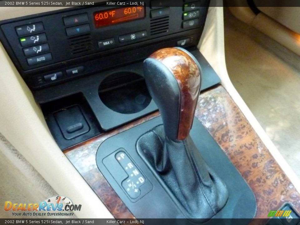 2002 BMW 5 Series 525i Sedan Jet Black / Sand Photo #18