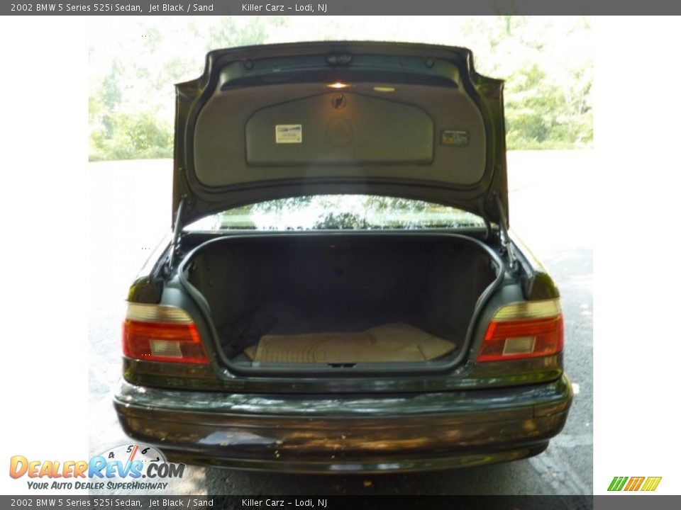 2002 BMW 5 Series 525i Sedan Jet Black / Sand Photo #21
