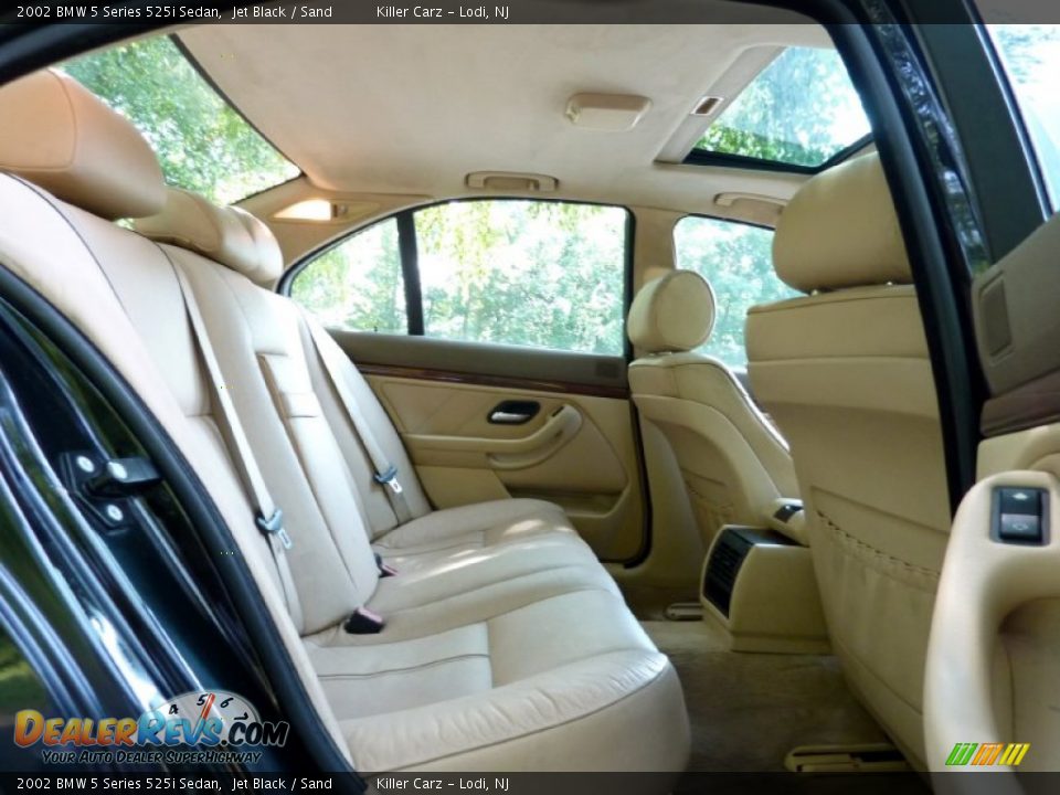 2002 BMW 5 Series 525i Sedan Jet Black / Sand Photo #22