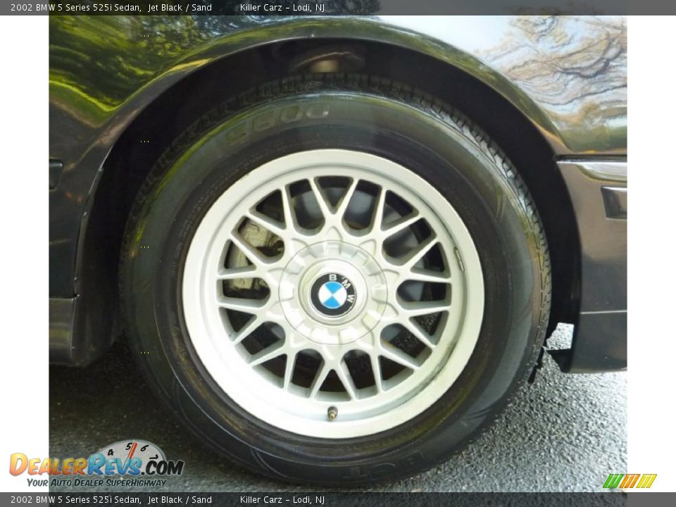 2002 BMW 5 Series 525i Sedan Jet Black / Sand Photo #29