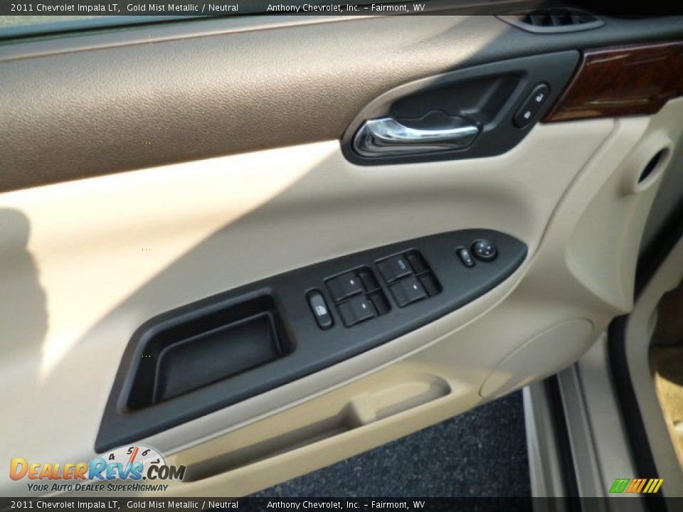 2011 Chevrolet Impala LT Gold Mist Metallic / Neutral Photo #17