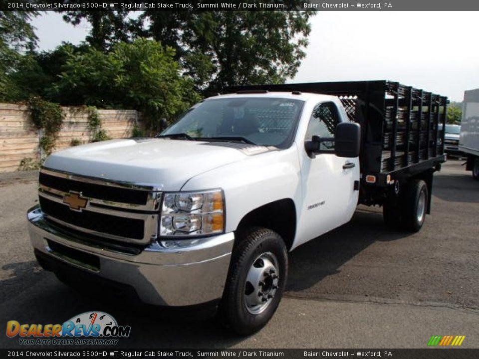 Front 3/4 View of 2014 Chevrolet Silverado 3500HD WT Regular Cab Stake Truck Photo #2