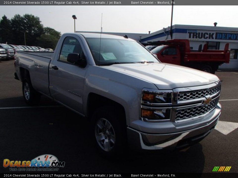 2014 Chevrolet Silverado 1500 LT Regular Cab 4x4 Silver Ice Metallic / Jet Black Photo #4