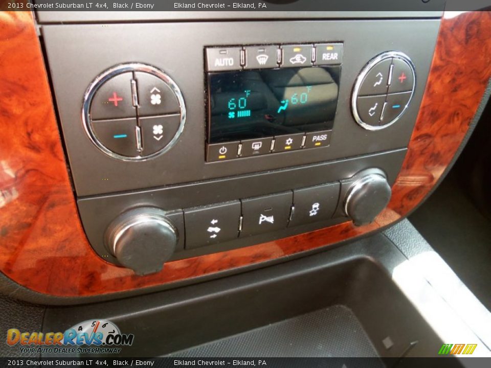 2013 Chevrolet Suburban LT 4x4 Black / Ebony Photo #33
