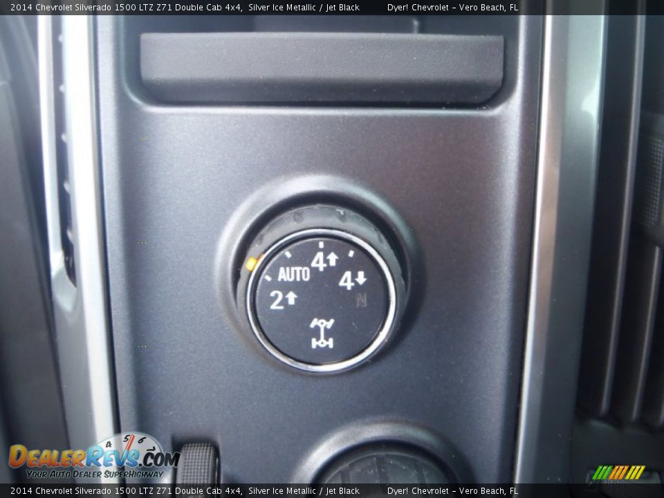 2014 Chevrolet Silverado 1500 LTZ Z71 Double Cab 4x4 Silver Ice Metallic / Jet Black Photo #16