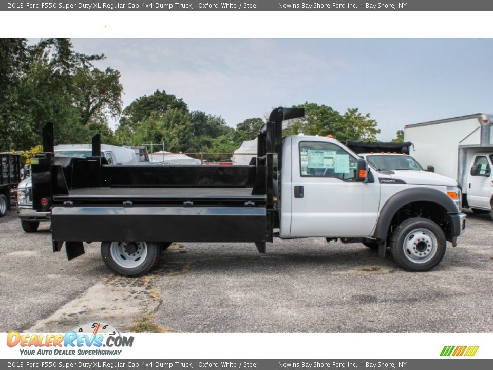 2013 Ford F550 Super Duty XL Regular Cab 4x4 Dump Truck Oxford White / Steel Photo #7