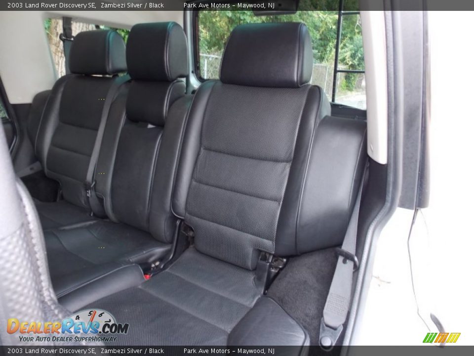 2003 Land Rover Discovery SE Zambezi Silver / Black Photo #18