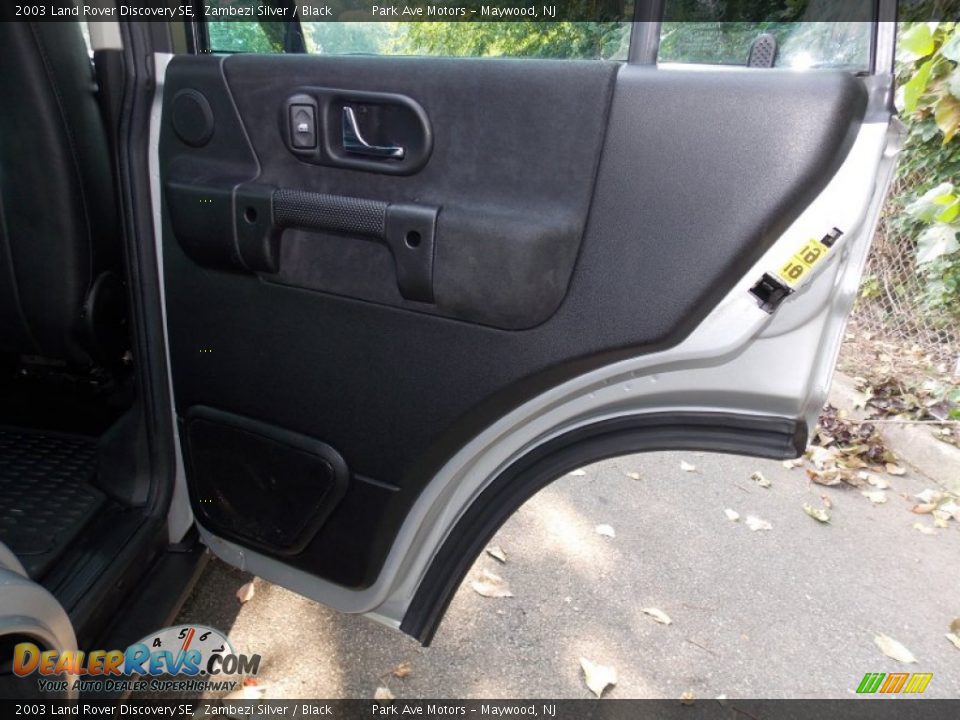 2003 Land Rover Discovery SE Zambezi Silver / Black Photo #28