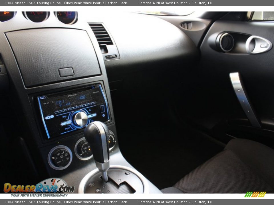2004 Nissan 350Z Touring Coupe Pikes Peak White Pearl / Carbon Black Photo #15