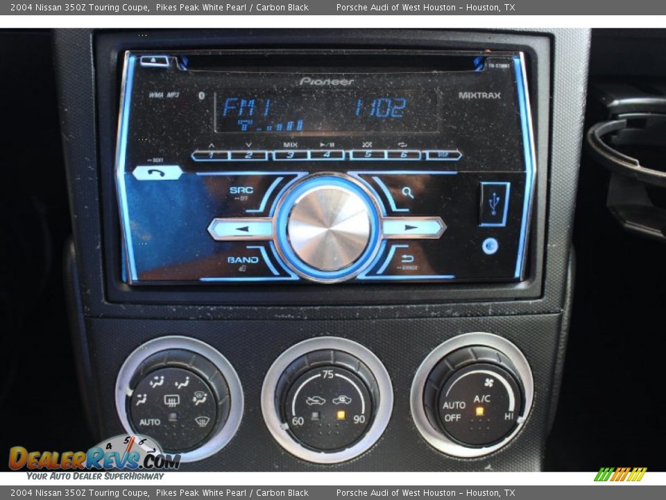 2004 Nissan 350Z Touring Coupe Pikes Peak White Pearl / Carbon Black Photo #21