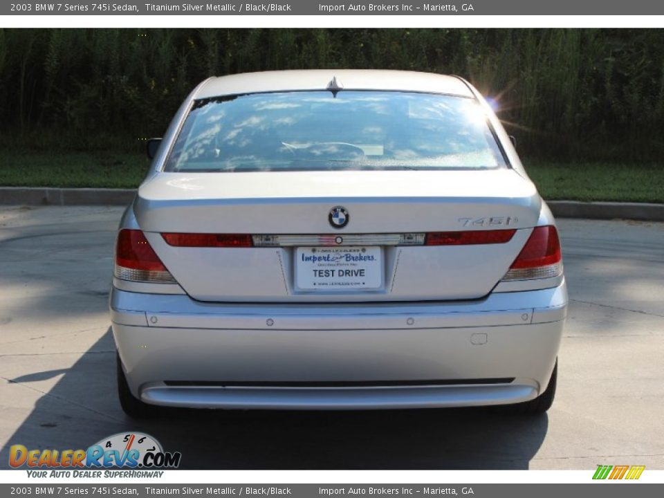 2003 BMW 7 Series 745i Sedan Titanium Silver Metallic / Black/Black Photo #12