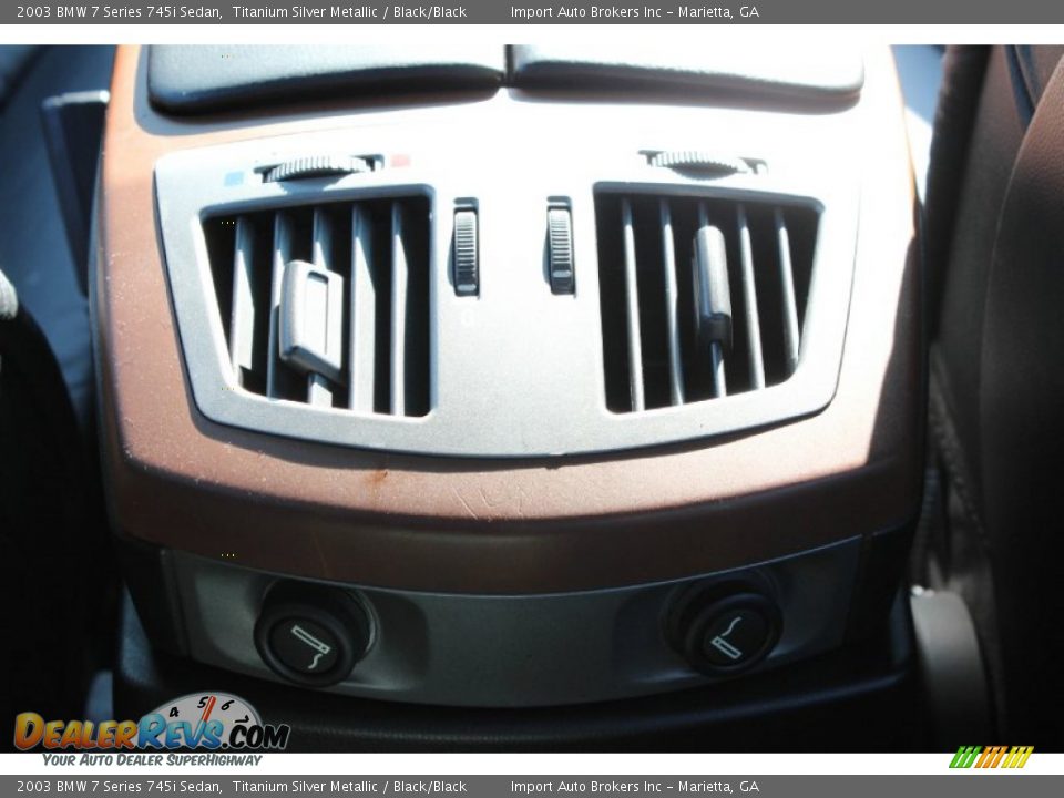 2003 BMW 7 Series 745i Sedan Titanium Silver Metallic / Black/Black Photo #36