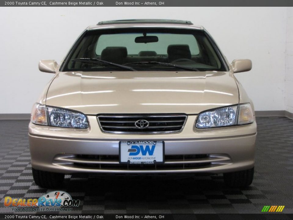 2000 Toyota Camry CE Cashmere Beige Metallic / Oak Photo #2