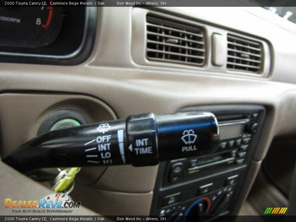 2000 Toyota Camry CE Cashmere Beige Metallic / Oak Photo #17
