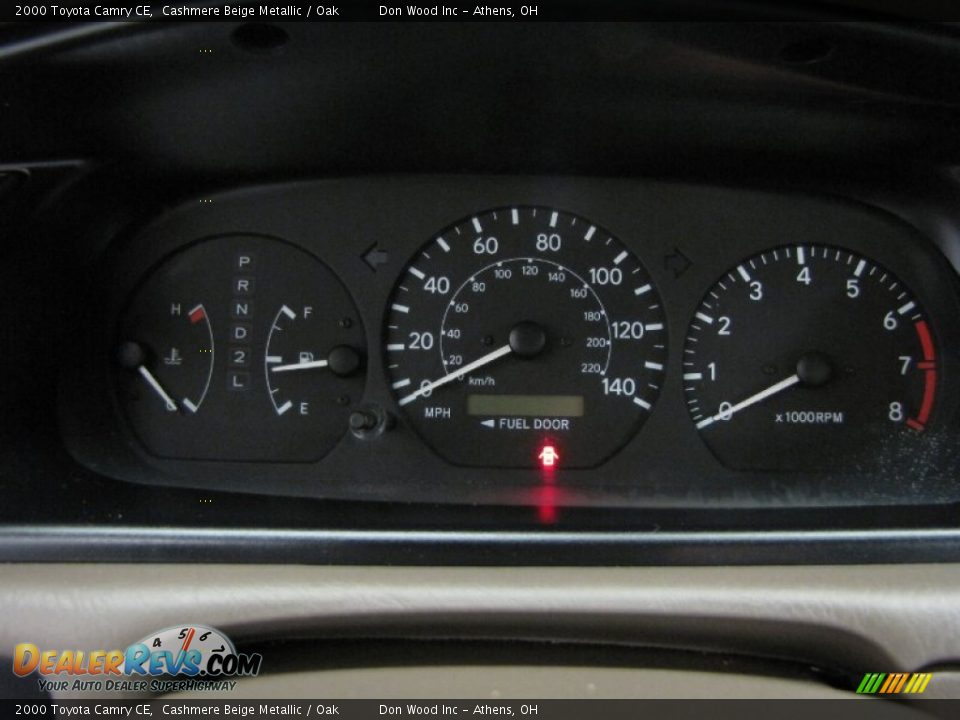 2000 Toyota Camry CE Cashmere Beige Metallic / Oak Photo #20