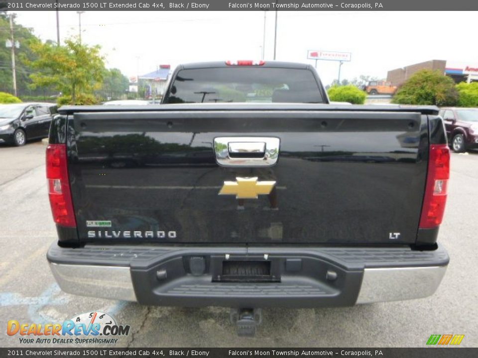 2011 Chevrolet Silverado 1500 LT Extended Cab 4x4 Black / Ebony Photo #4