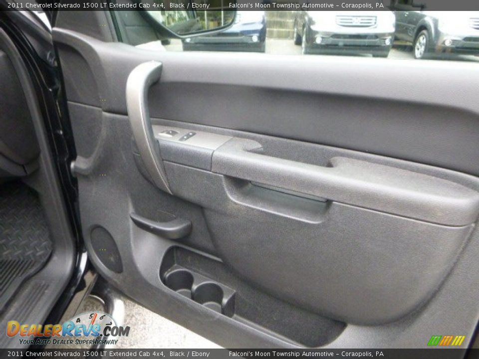 2011 Chevrolet Silverado 1500 LT Extended Cab 4x4 Black / Ebony Photo #13