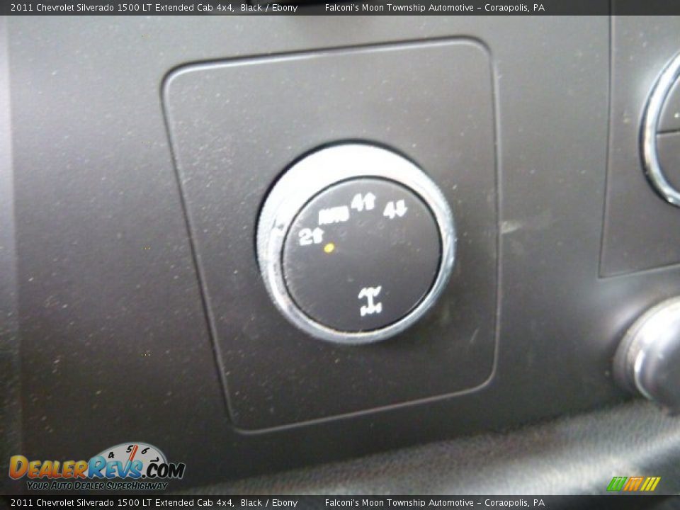 2011 Chevrolet Silverado 1500 LT Extended Cab 4x4 Black / Ebony Photo #21