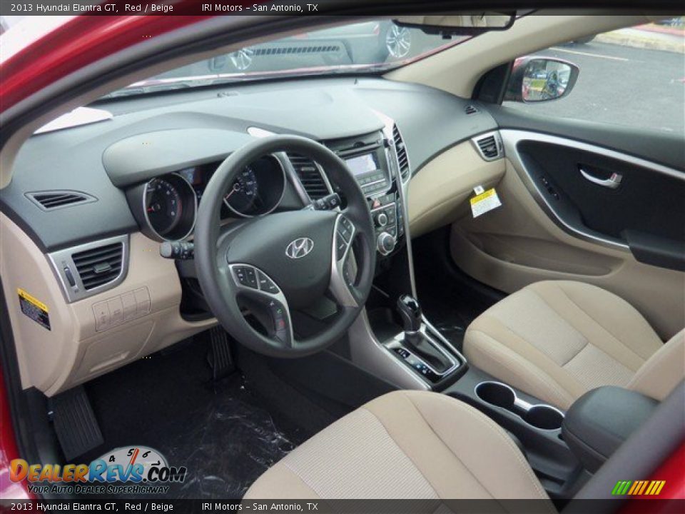 2013 Hyundai Elantra GT Red / Beige Photo #5