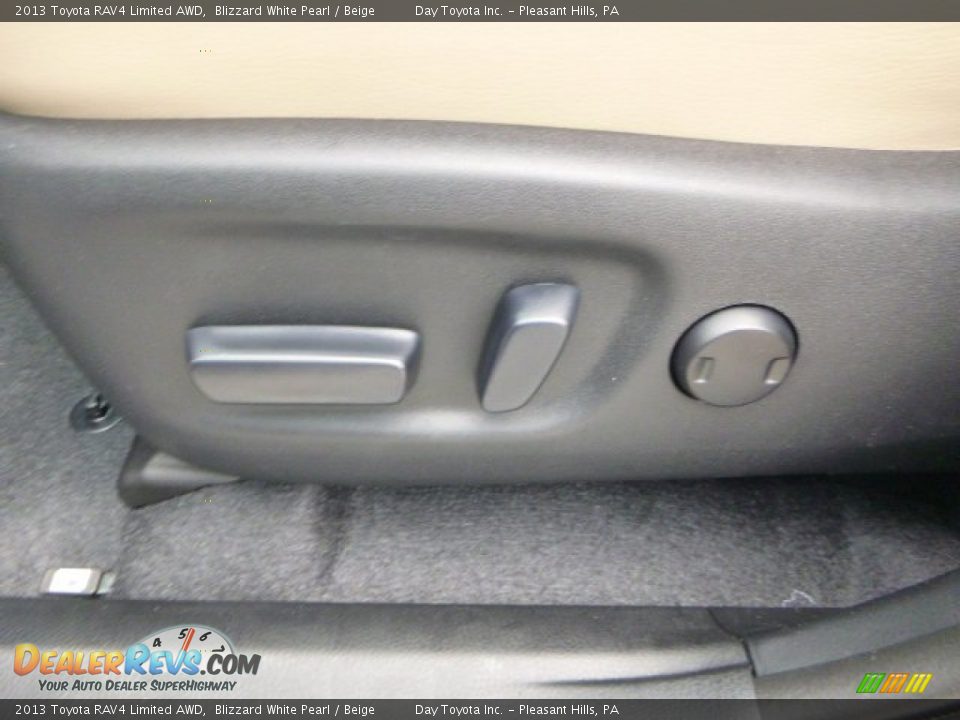 2013 Toyota RAV4 Limited AWD Blizzard White Pearl / Beige Photo #15