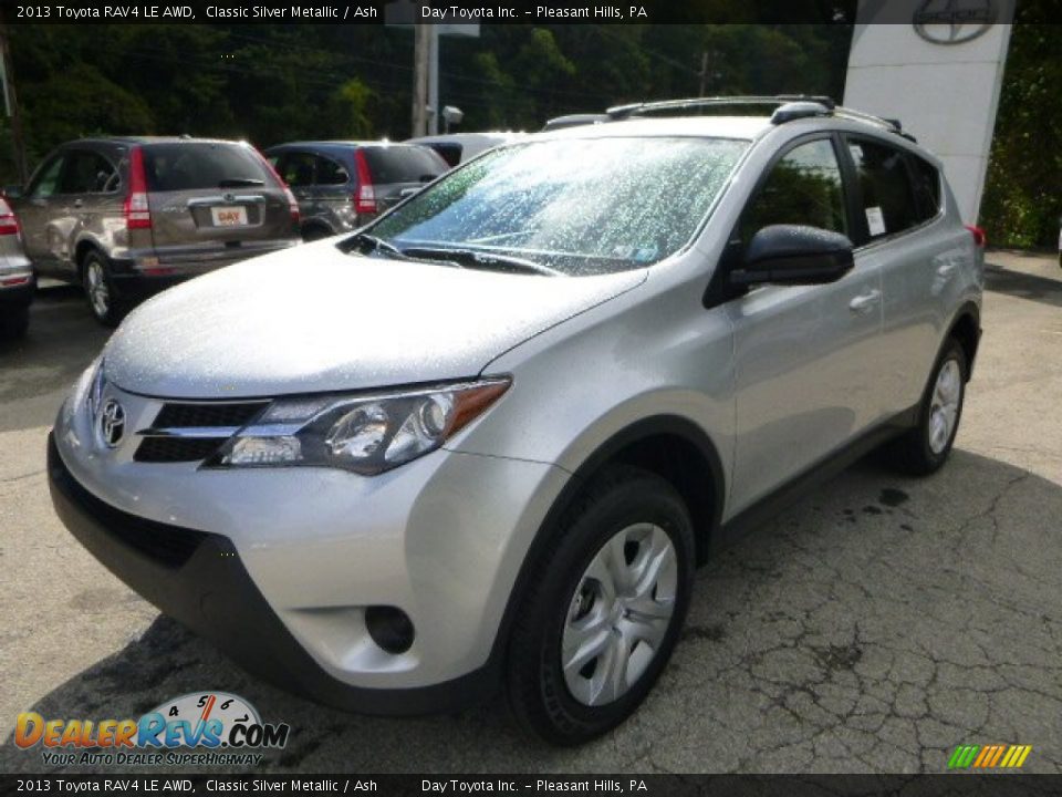 2013 Toyota RAV4 LE AWD Classic Silver Metallic / Ash Photo #7