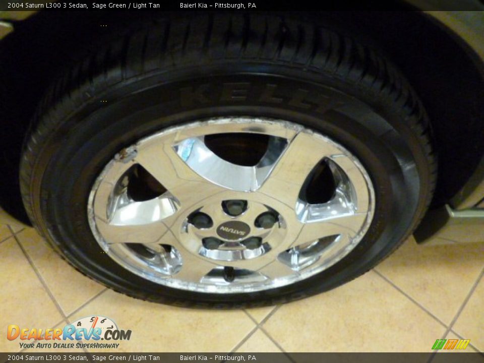 2004 Saturn L300 3 Sedan Sage Green / Light Tan Photo #7
