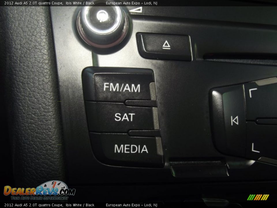 2012 Audi A5 2.0T quattro Coupe Ibis White / Black Photo #24