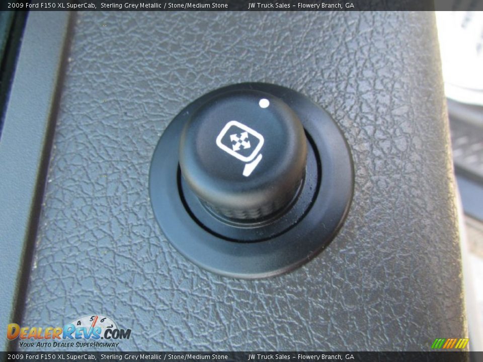 2009 Ford F150 XL SuperCab Sterling Grey Metallic / Stone/Medium Stone Photo #16