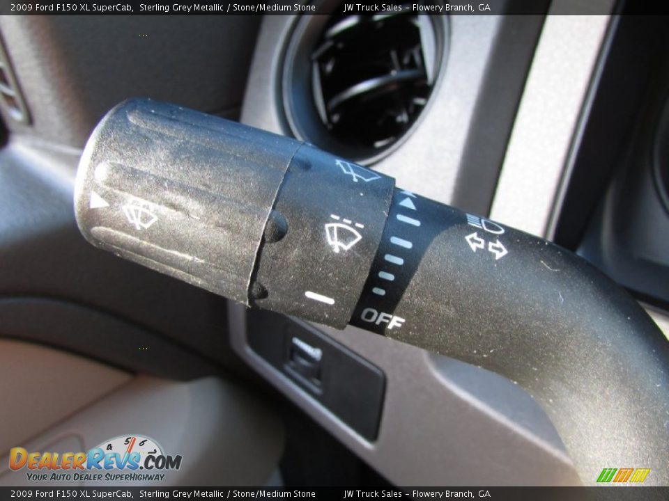 2009 Ford F150 XL SuperCab Sterling Grey Metallic / Stone/Medium Stone Photo #22