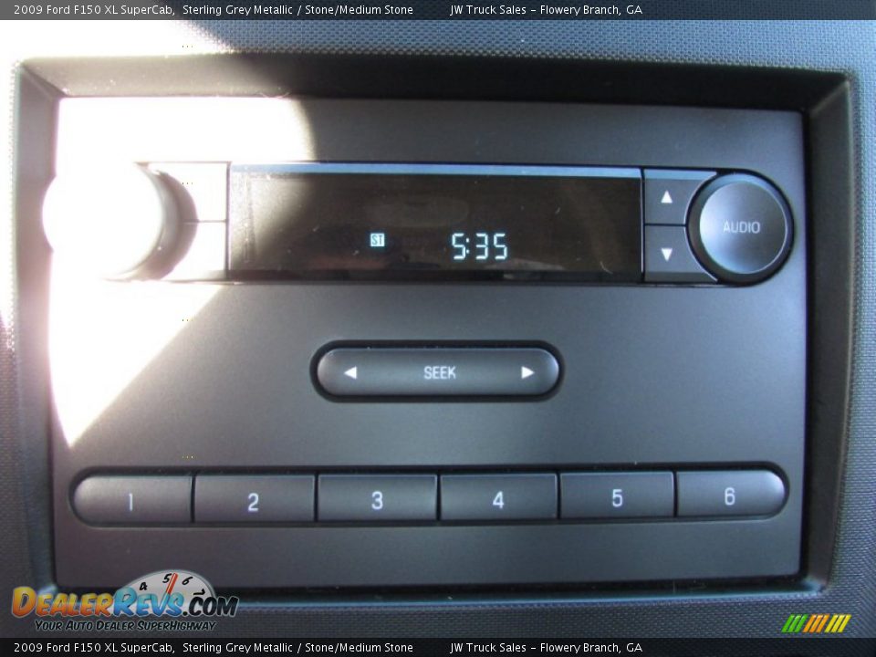 2009 Ford F150 XL SuperCab Sterling Grey Metallic / Stone/Medium Stone Photo #28