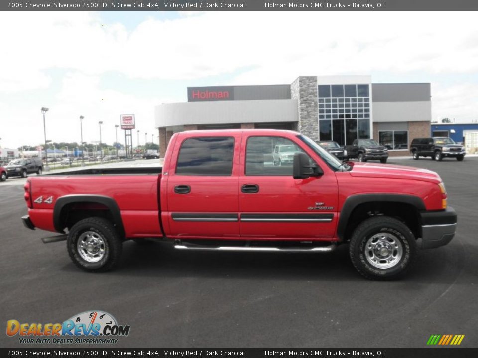 2005 Chevrolet Silverado 2500HD LS Crew Cab 4x4 Victory Red / Dark Charcoal Photo #1