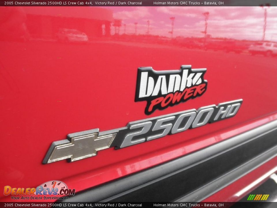 2005 Chevrolet Silverado 2500HD LS Crew Cab 4x4 Victory Red / Dark Charcoal Photo #5