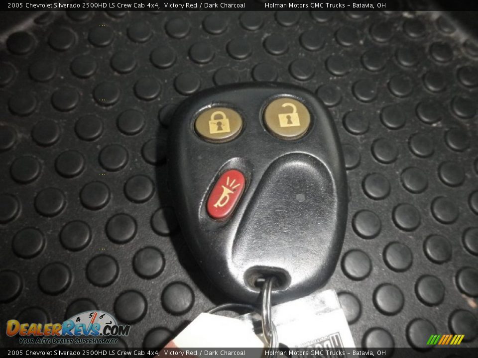 2005 Chevrolet Silverado 2500HD LS Crew Cab 4x4 Victory Red / Dark Charcoal Photo #10