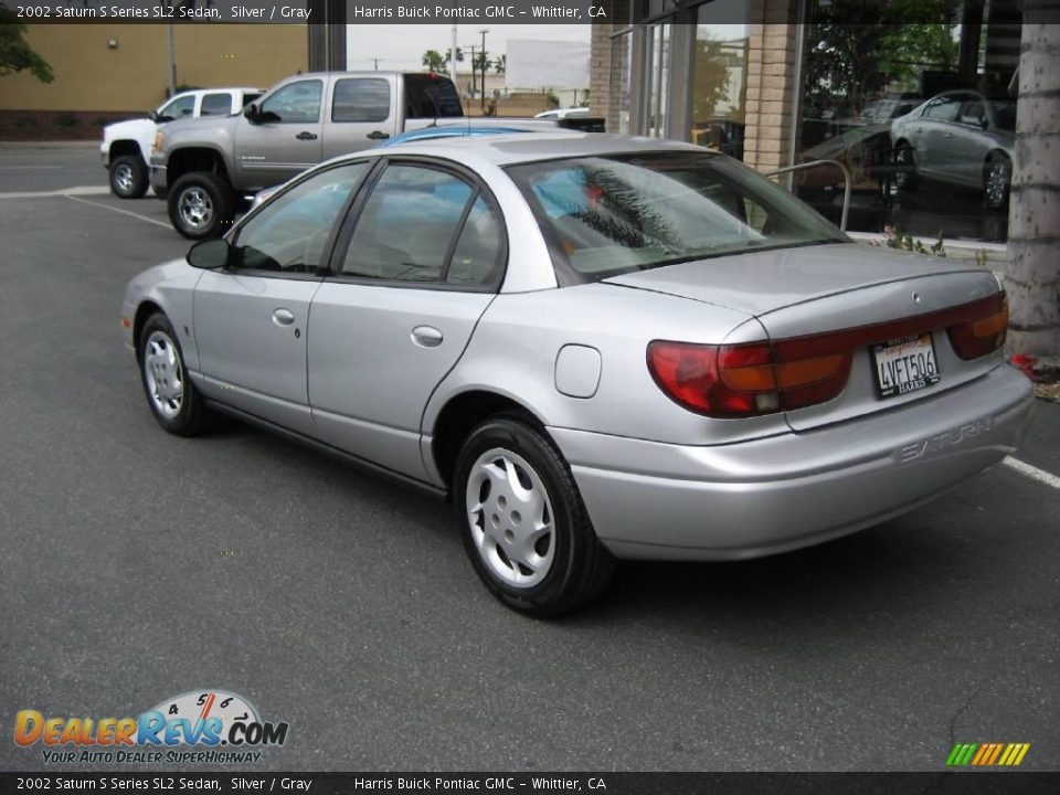 2002 Saturn S Series SL2 Sedan Silver / Gray Photo #5