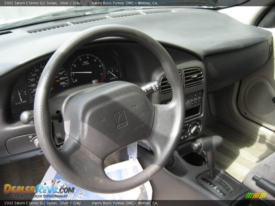 2002 Saturn S Series SL2 Sedan Silver / Gray Photo #12