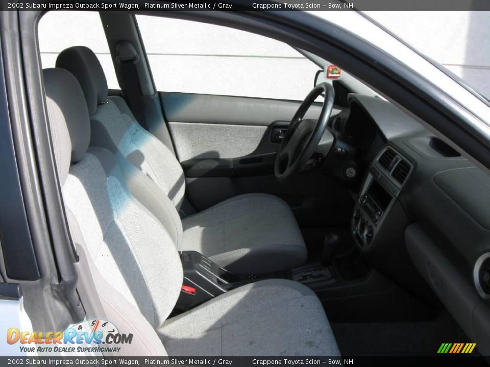 2002 Subaru Impreza Outback Sport Wagon Platinum Silver Metallic / Gray Photo #7