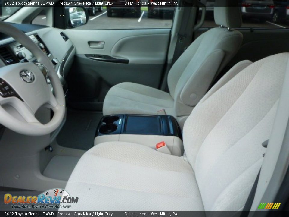 2012 Toyota Sienna LE AWD Predawn Gray Mica / Light Gray Photo #10