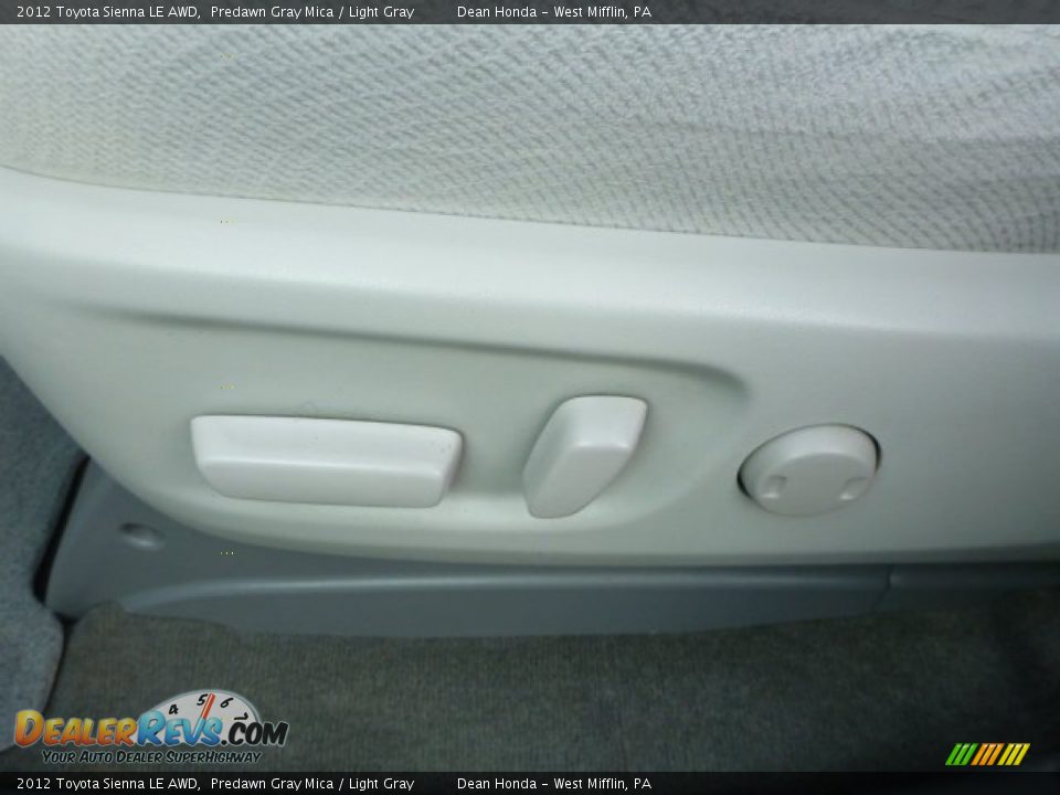 2012 Toyota Sienna LE AWD Predawn Gray Mica / Light Gray Photo #15