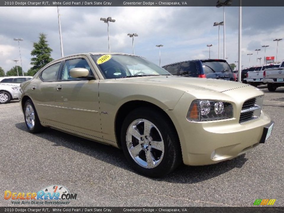 2010 Dodge Charger R/T White Gold Pearl / Dark Slate Gray Photo #17