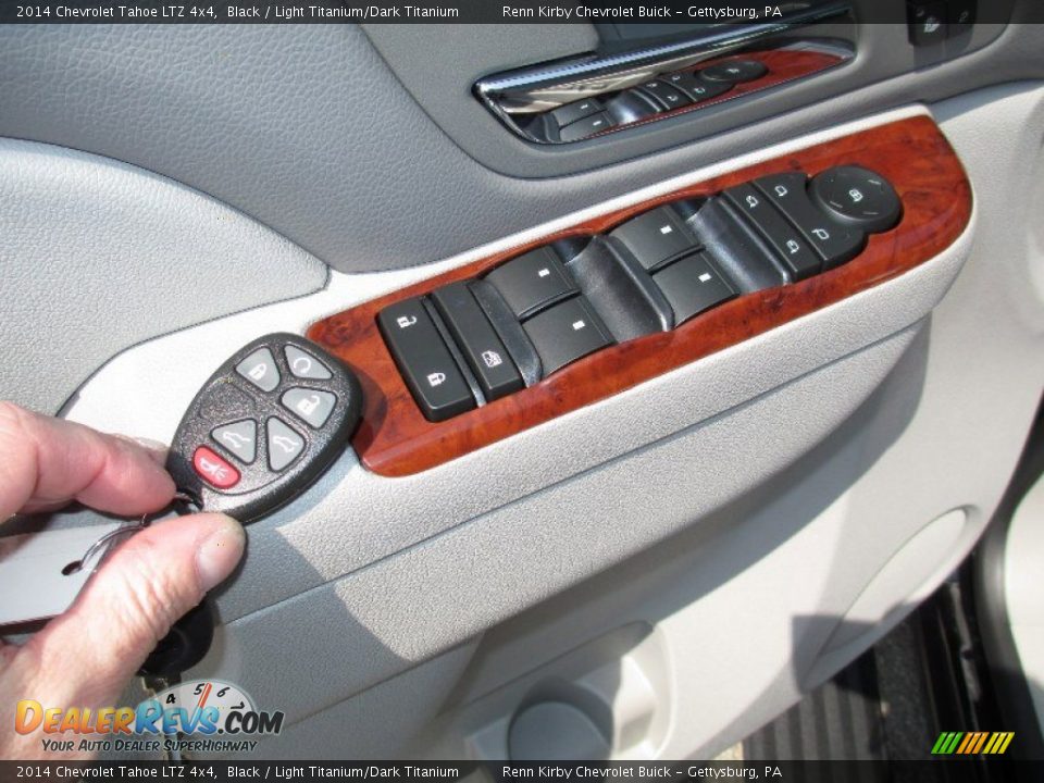 2014 Chevrolet Tahoe LTZ 4x4 Black / Light Titanium/Dark Titanium Photo #5