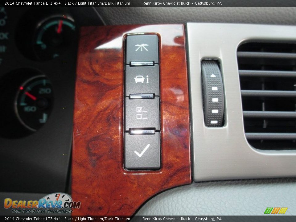 Controls of 2014 Chevrolet Tahoe LTZ 4x4 Photo #31
