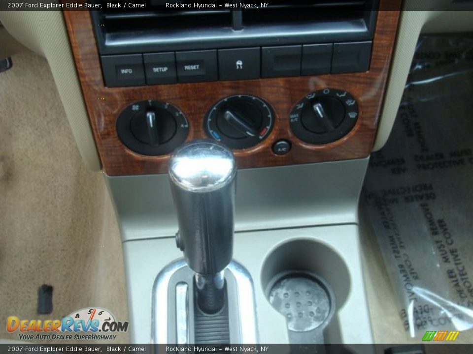 2007 Ford Explorer Eddie Bauer Black / Camel Photo #17