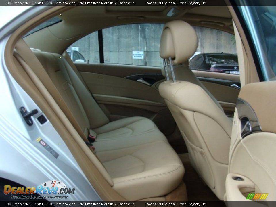 2007 Mercedes-Benz E 350 4Matic Sedan Iridium Silver Metallic / Cashmere Photo #22