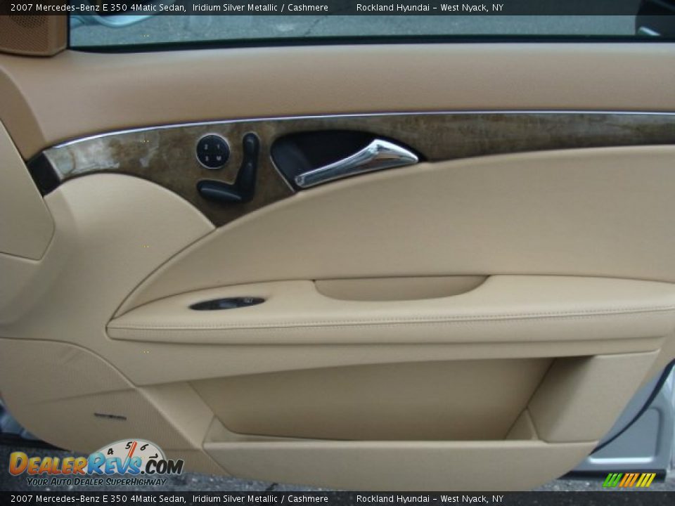 2007 Mercedes-Benz E 350 4Matic Sedan Iridium Silver Metallic / Cashmere Photo #23